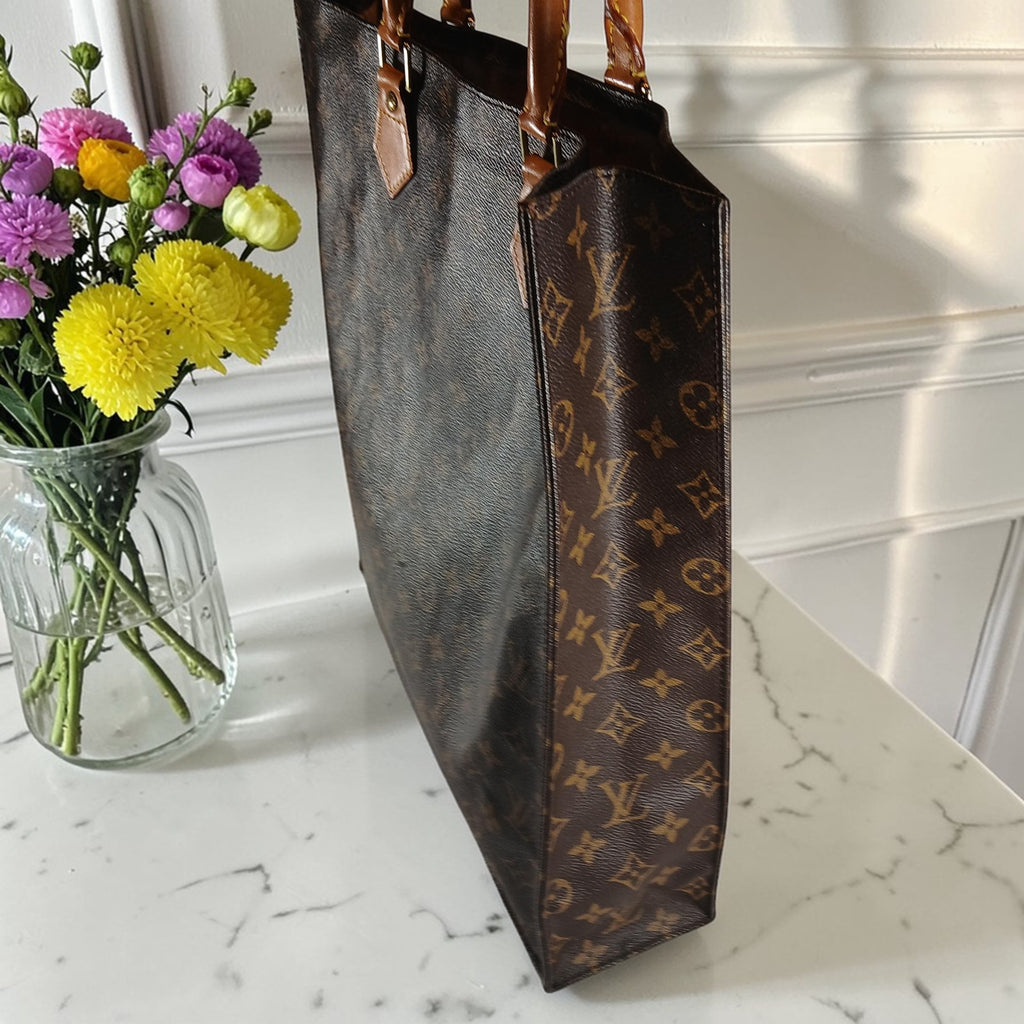 Louis Vuitton Monogram Sac Plat Vintage Tote Bag