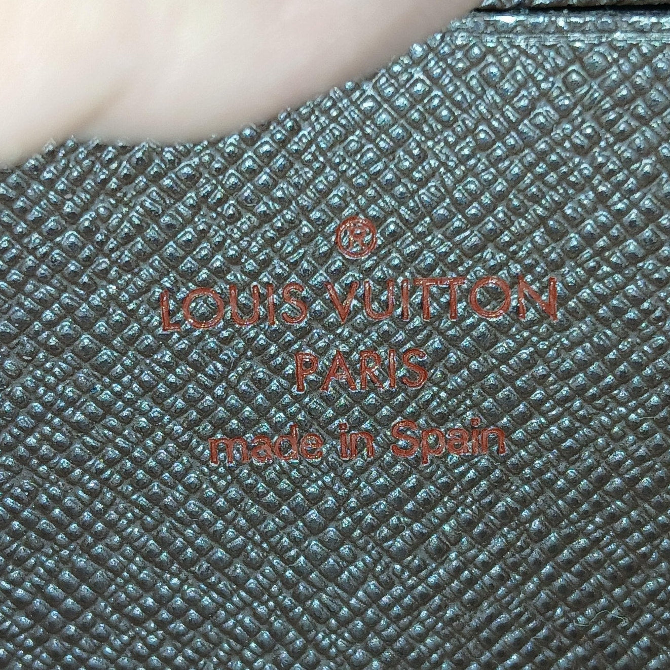 Louis Vuitton Damier Ebene Zippy Wallet