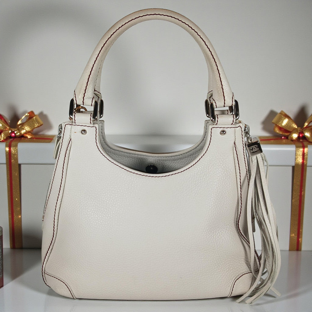 Chanel Logo Fringe White Caviar Leather Hobo Shoulder/Hand Bag