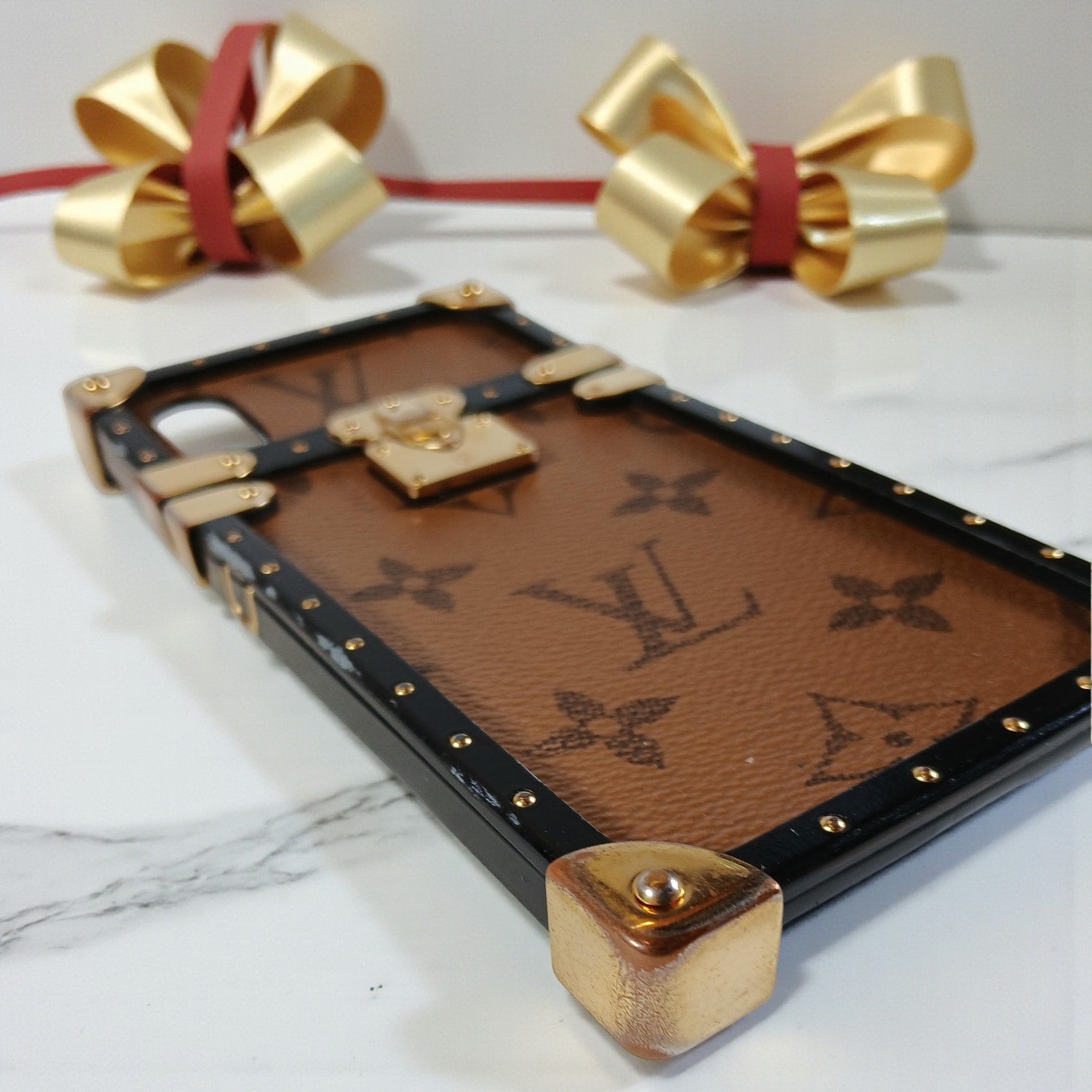 Louis Vuitton Monogram Canvas Eye Trunk iPhone X Case with Box
