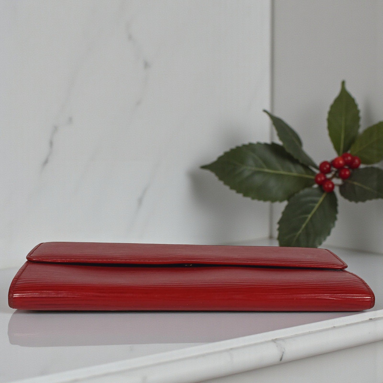 Louis Vuitton Red Epi Leather Sarah Long Wallet - Date code: CA1915