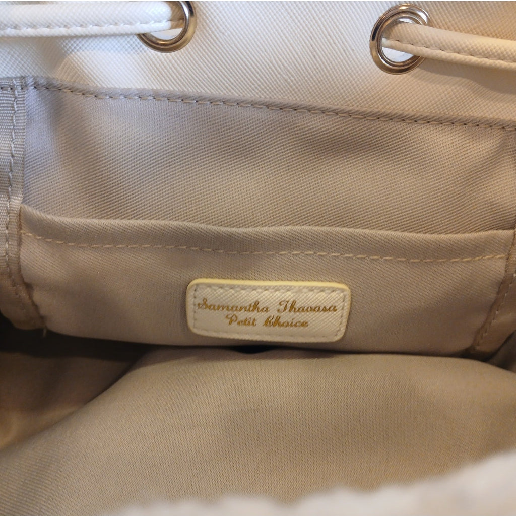 Samantha Thavasa Petit choice Ivory fluffy sherpa backpack
