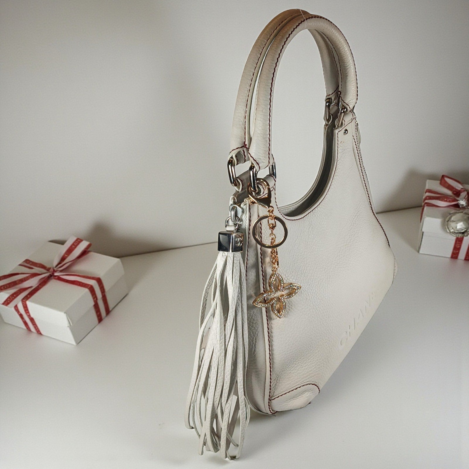 Chanel Logo Fringe White Caviar Leather Hobo Shoulder/Hand Bag