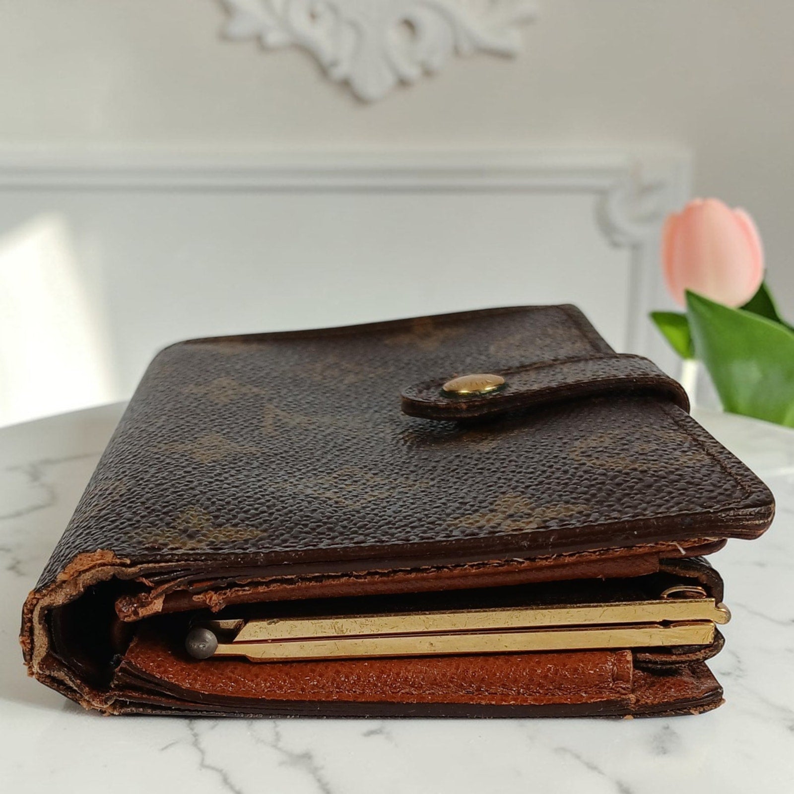 Louis Vuitton Authentic Vintage Monogram French Kisslock Wallet
